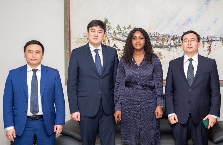 Coopération : Le Togo et le Kazakhstan main dans la main