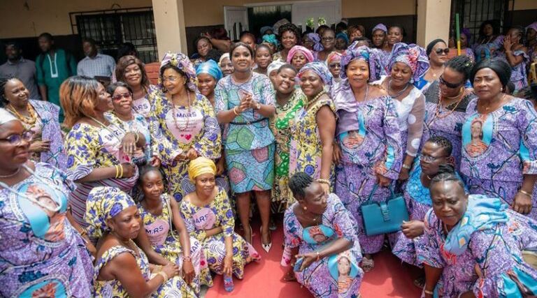 Apothéose de la JIF 2024 : Sandra Johnson partage la vision de développement du chef de l’État avec les femmes de Bè