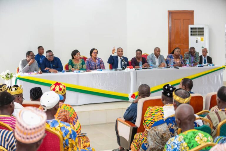 Togo/La réforme constitutionnelle expliquée aux populations de Kpélé