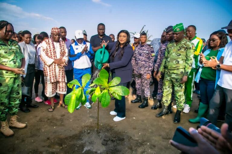 Togo/La Représentation nationale participe à la campagne nationale de reboisement 2024