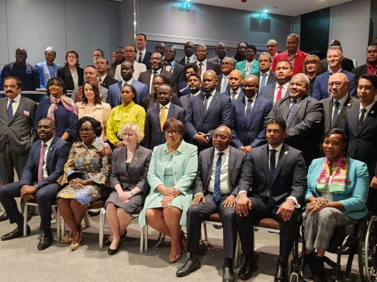 Paris/11ème réunion des ministres des sports du Commonwealth : Dr Lidi Bessi Kama a pris part aux travaux