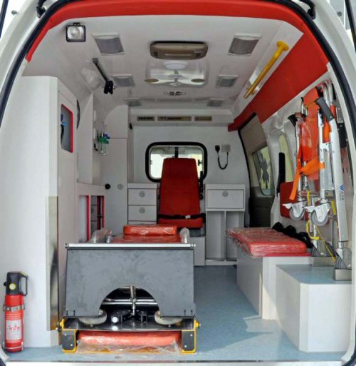 Togo: Plusieurs hôpitaux dotés de nouvelles ambulances médicalisées