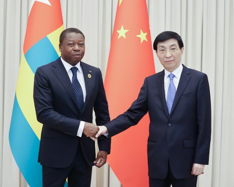 Diplomatie : Faure Gnassingbé et le PCC pour un monde meilleur