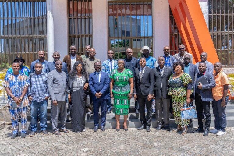 Promotion de la culture togolaise: Yawa Kouigan pose les bases d’une collaboration renforcée et inclusive avec les acteurs culturels