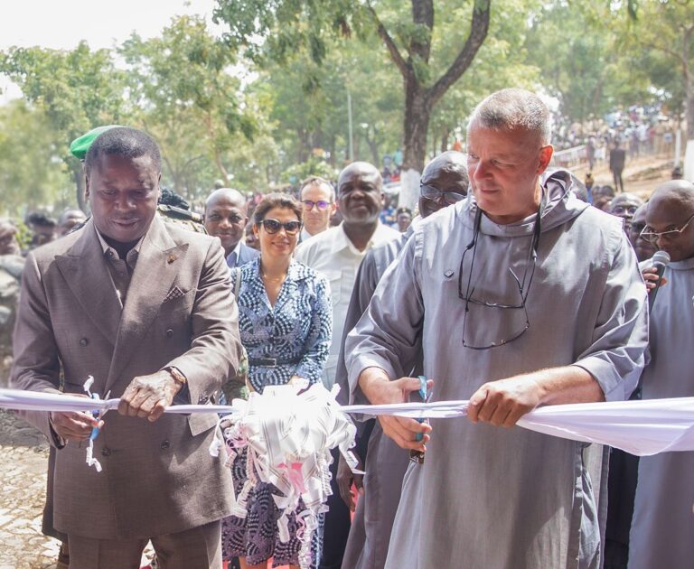 Inauguration du Centre de Ressourcement à Kara : Lumen Valley, un projet pour l’avenir de la jeunesse togolaise