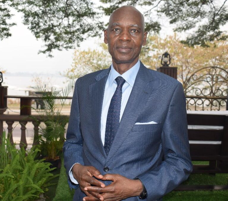16e Session de Formation des Magistrats de l’AA-HJF à Porto-Novo : La Cour Constitutionnelle représentée par le Prof Palouki Massina
