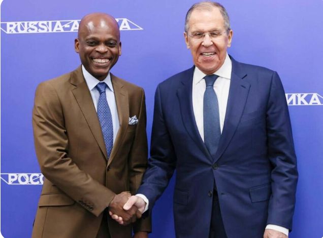 Renforcement des liens entre le Togo et la Russie : Rencontre stratégique à Sotchi