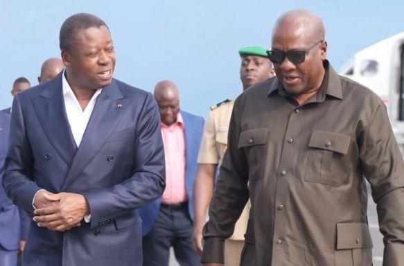 Faure Essozimna Gnassingbé à l’investiture de John Dramani Mahama