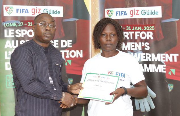 Togo: Quarante entraîneurs de football féminin formés