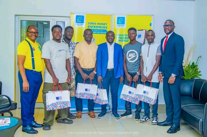Les champions du Love Game récompensés par Coris Bank International Togo