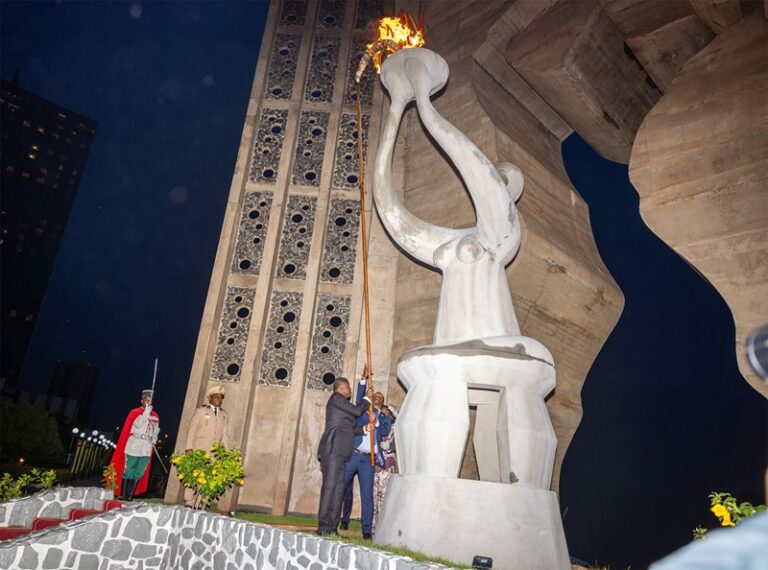 La flamme de l’indépendance ravivée par le Chef de l’État