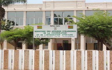 Bourses d’études universitaires en Russie: Le ministère des affaires étrangères appelle à la vigilance !!!