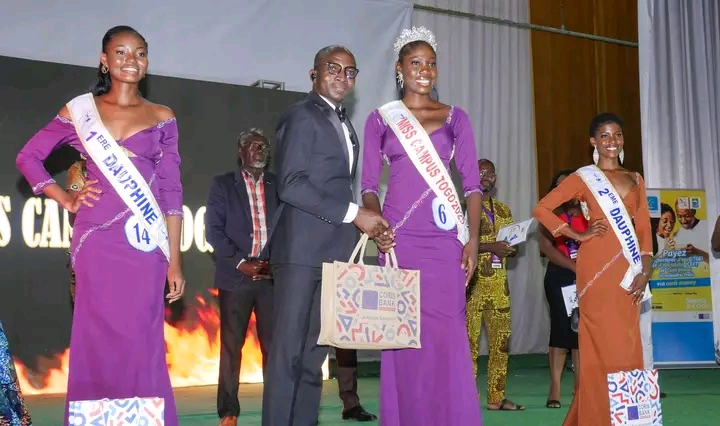 CBI Togo célèbre l’intelligence, l’élégance et l’innovation lors de la finale de Miss Campus Togo 2025