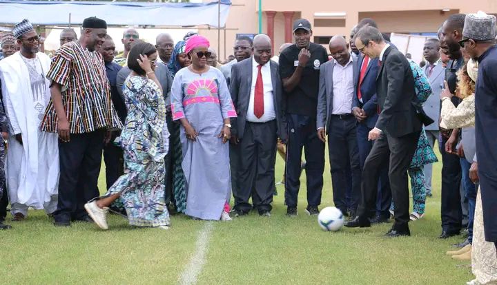 PEUL III : Des équipements sportifs modernes remis aux communes de Golfe 1 et d’Agoè-Nyivé 4
