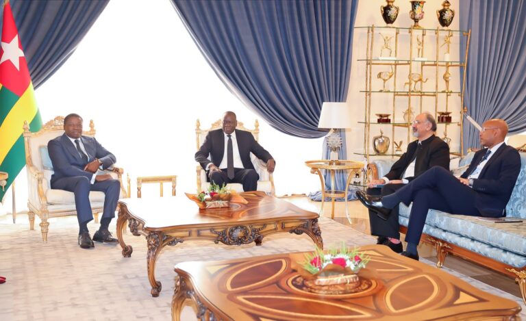 Trois vice-présidents de la Banque mondiale en visite à Lomé pour renforcer la coopération avec le Togo