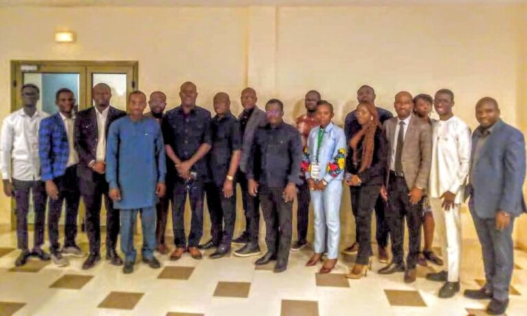L’IIA-Togo resserre les liens entre auditeurs internes autour d’un afterwork à Lomé
