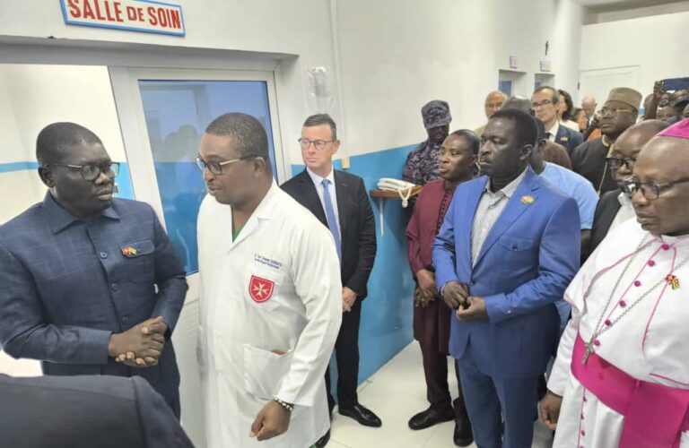 Santé maternelle et infantile : Inauguration du nouveau pôle Mère-Enfant de l’hôpital Ordre de Malte d’Elavagnon
