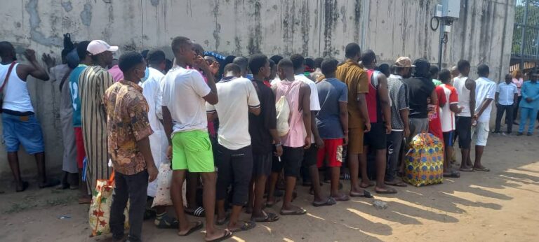 Grâce présidentielle au Togo : la SMPDD compte offrir un repère à 535 ex-détenus, dont 250 à Lomé