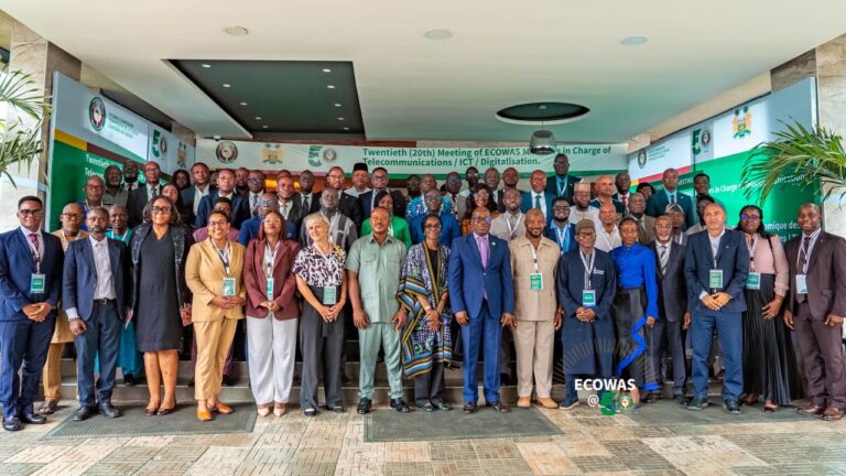 Numérique en Afrique de l’Ouest : la CEDEAO met le pied sur l&rsquo;accélérateur à Freetown