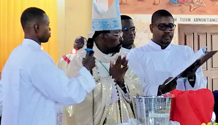 Togo : Vers Pâques, Notre Dame de Lourdes de Bè-Adidomé accueille la messe chrismale 2026